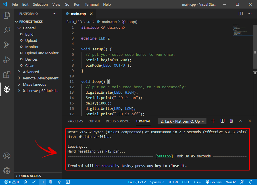 Tải mã lên ESP32 PlatformIO VS Mã thành công