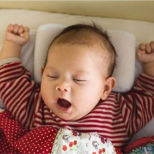 Cách dỗ trẻ sơ sinh ngủ đơn giản tại nhà