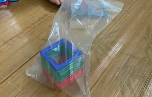 Đồ chơi ghép khối hình có nam châm - đồ chơi giáo dục mầm non photo review