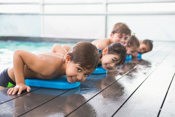 Học bơi sẽ là cách để bảo vệ trẻ khỏi nguy hiểm 