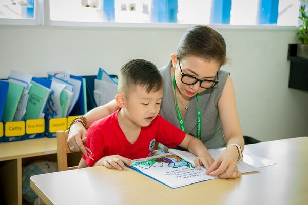 Tìm hiểu về phương pháp Montessori và vai trò của giáo viên trong phương pháp này