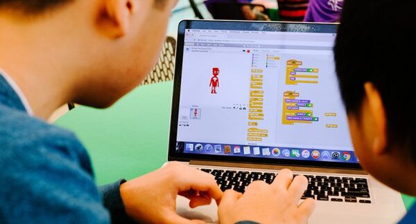 Scratch game tạo hứng thú cho việc học lập trình của trẻ