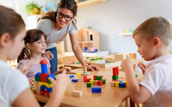 Tìm hiểu về phương pháp Montessori và cách hoạt động của nó