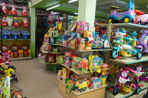 Đồ chơi Chợ Lớn là một trong những thương hiệu sản xuất đồ chơi trẻ em giá rẻ hàng đầu Việt Nam