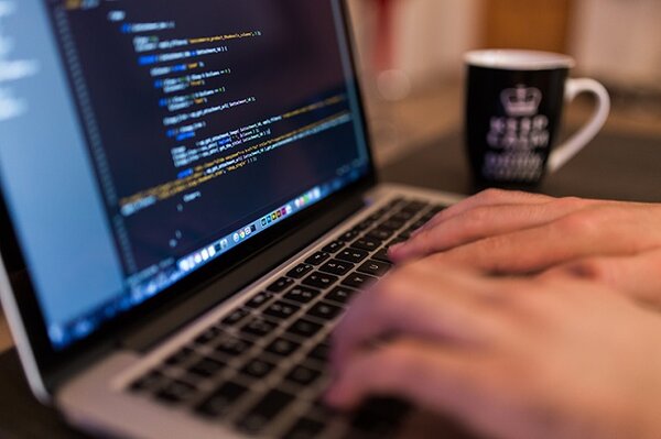 Bug là gì? Hiểu được bug sẽ giúp ích rất nhiều trong việc lập trình