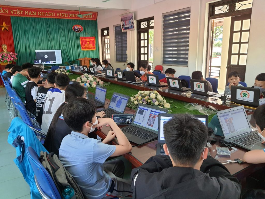 Hoạt động trải nghiệm STEM