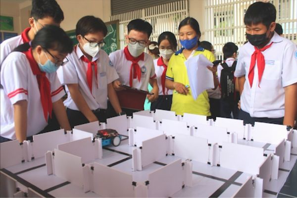 Cuộc thi Robot giải mê cung tại Vũng Tàu do OhStem hỗ trợ tổ chức
