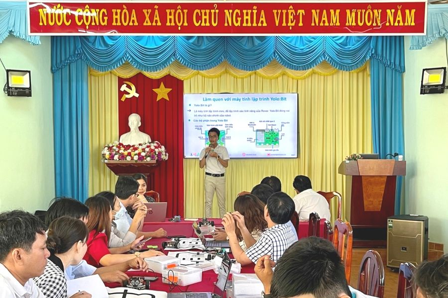 Lan tỏa STEM tại Đồng Xoài, Bình Phước dưới sự chỉ đạo của Phòng GD&ĐT TP. Đồng Xoài