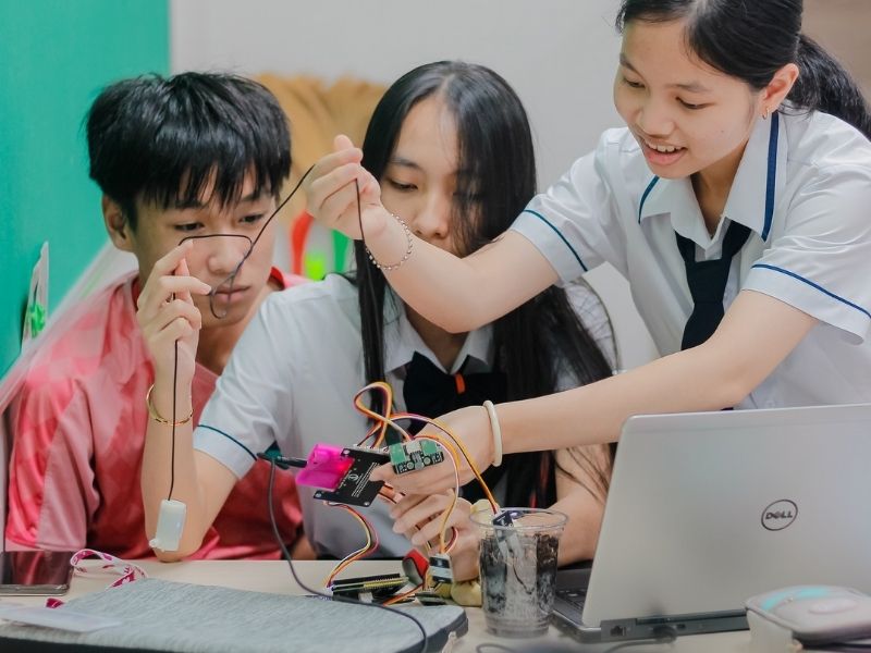 CLB STEM Robotics Việt Nam