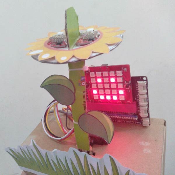 Làm hoa hướng dương từ Yolo:Bit