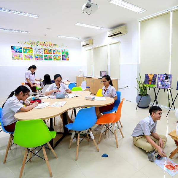 Kết hợp phòng Lab tại trường học