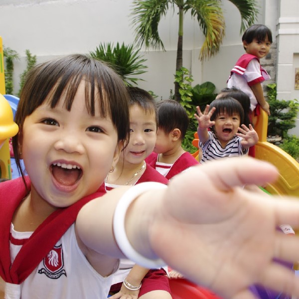Trẻ em rất thích chơi đùa và sáng tạo