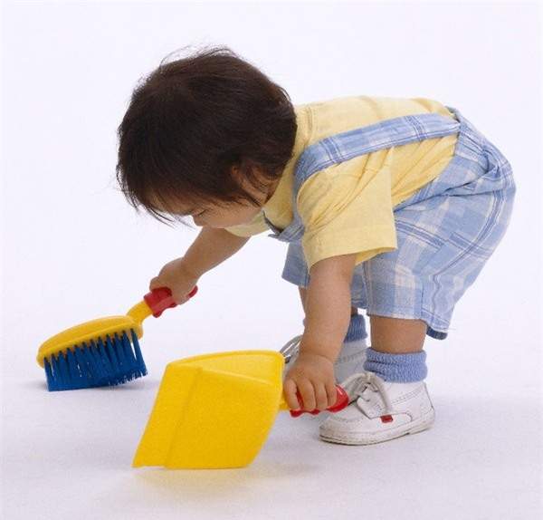 Dạy kỹ năng sống cho trẻ 2 tuổi