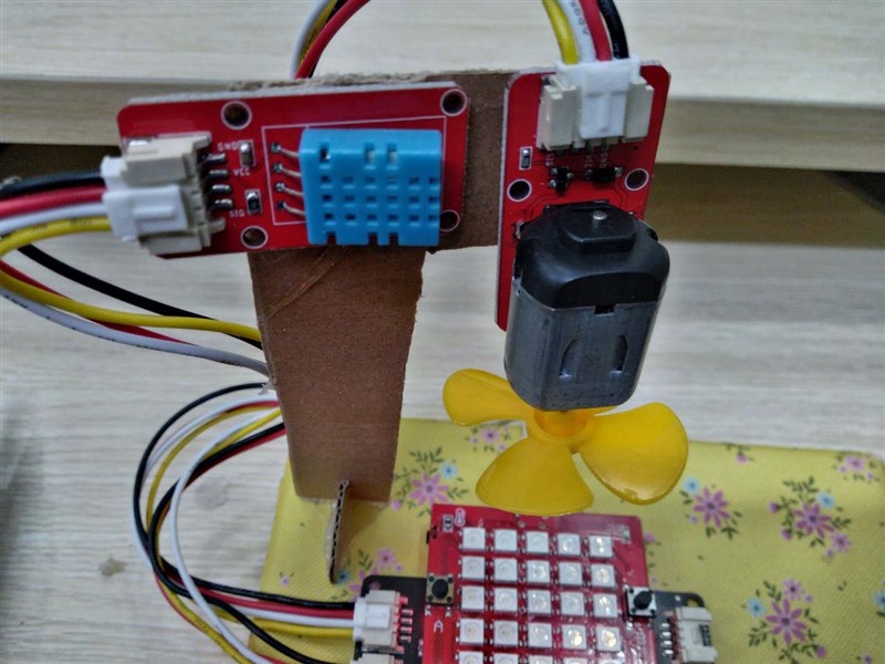 Cố định module DHT11