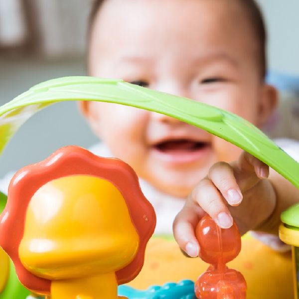 Đồ chơi sáng tạo cho trẻ