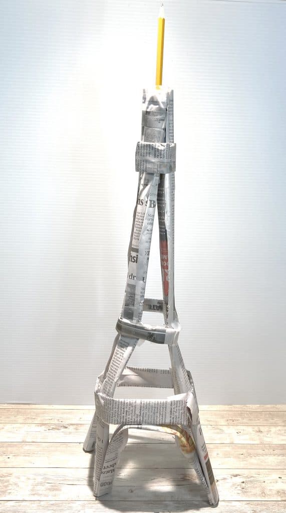Cách làm tháp Eiffel bằng giấy đơn giản 