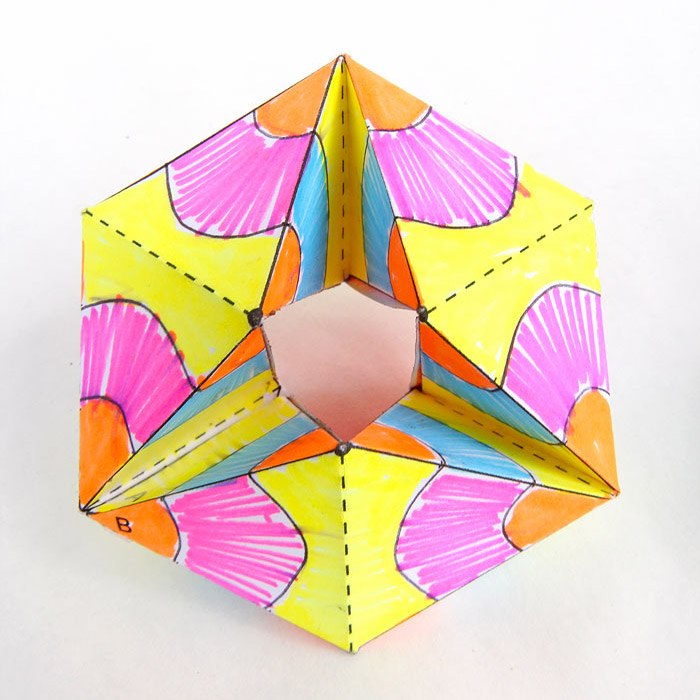 Giới thiệu về mô hình giấy Flexagons và Zentangle 