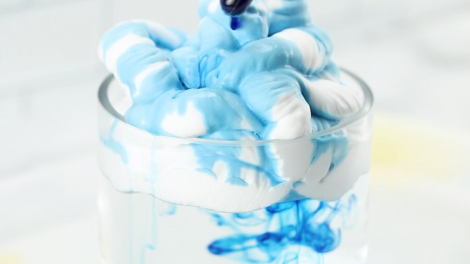 Thêm nước vào đám mây để hoàn thành hoạt động giáo dục STEM này