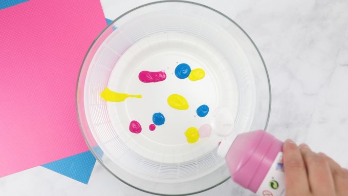 Cách tiến hành trò chơi STEM dạy về lực quán tính trong Vật Lý