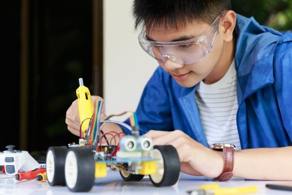 Bạn đã biết STEM robotics là gì chưa 