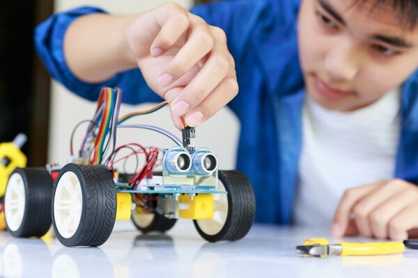 Giáo cụ STEM không thể thiếu trong mùa hè của trẻ