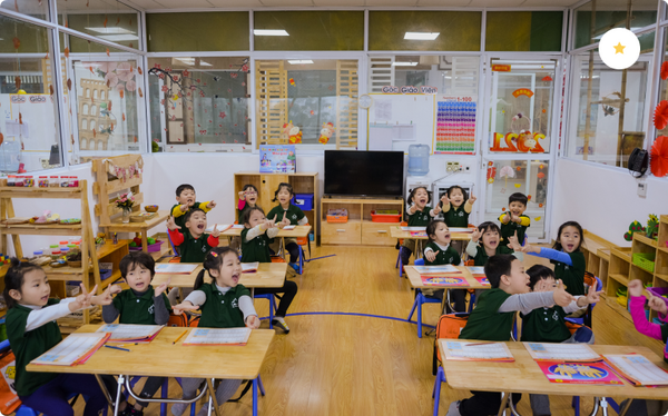 Tích hợp khoa học trong lớp học STEM