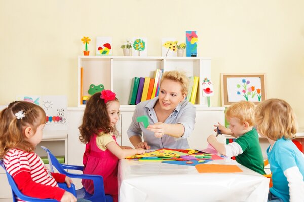 Giáo dục trẻ mầm non hiệu quả cùng phương pháp Montessori 
