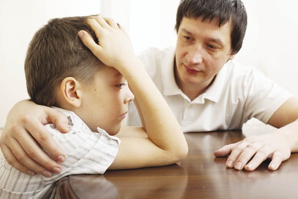 Phương pháp dạy con không đòn roi giúp có thể giúp các bé sửa đổi tật xấu