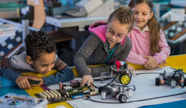 Tại sao STEM Education lại trở nên phổ biến