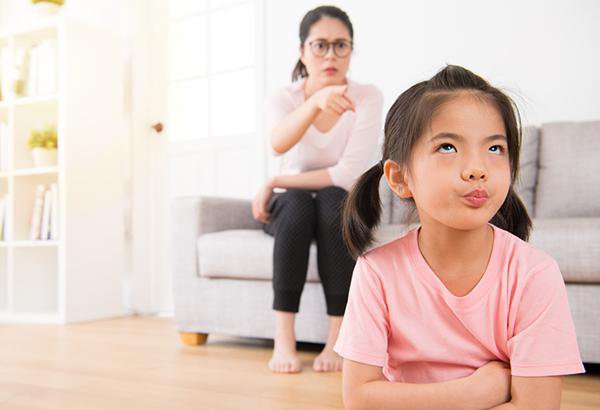Chiến lược dạy con không đòn roi ba mẹ nên biết 