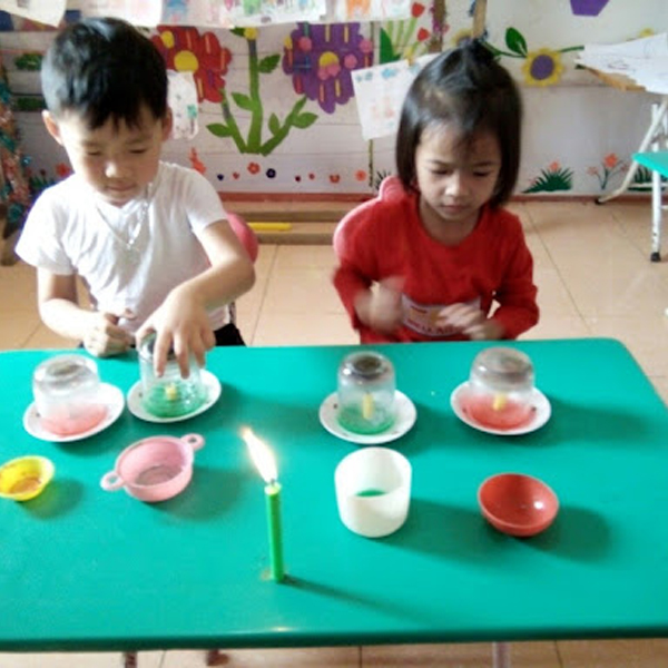 Thiết kế phòng thí nghiệm tại nhà cho trẻ mùa giãn cách