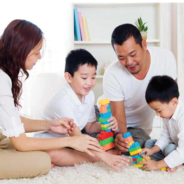 Dạy con không đòn roi giúp thu hẹp khoảng cách ba mẹ và con cái 