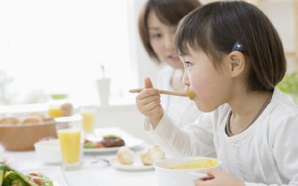 Dạy kỹ năng sống cho trẻ 3 tuổi giúp trẻ tự lập hơn