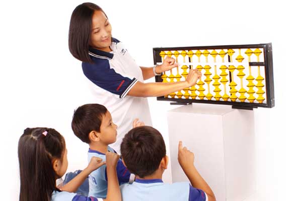 Cách tính soroban rất đơn giản nếu bạn luyện tập thường xuyên