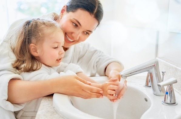 Kỹ năng sống cho trẻ mầm non giúp các em có lối sống lành mạnh 
