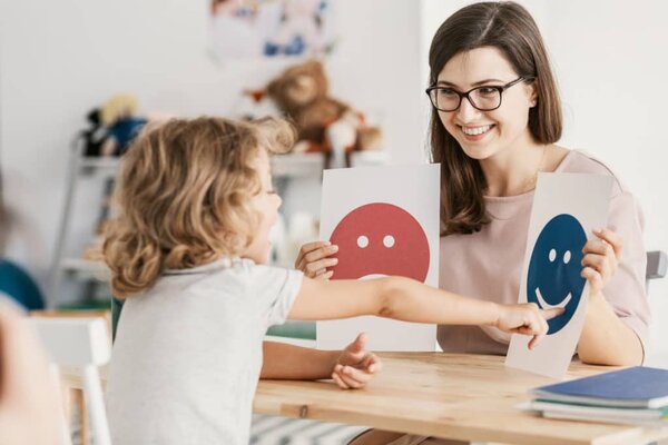 Trò chơi giúp thúc đẩy sự phát triển ngôn ngữ cho trẻ mầm non