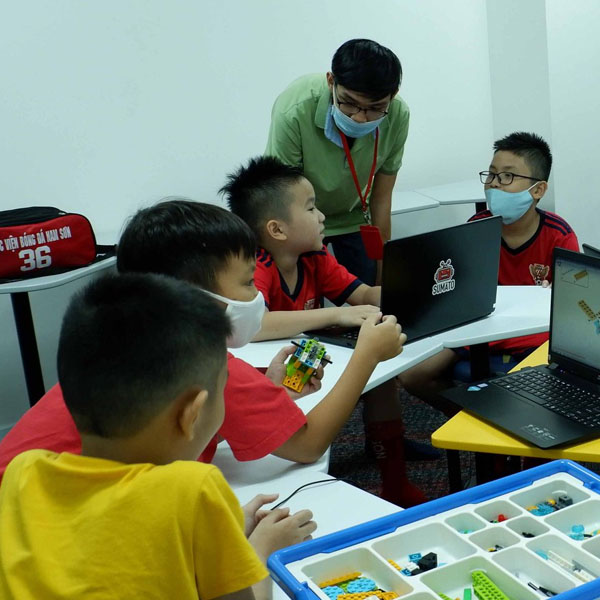 Gợi ý & hướng dẫn các chủ đề STEM THCS cho giáo viên tại OhStem Education