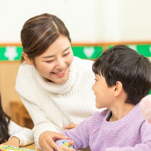 Cách dạy trẻ 4 tuổi học chữ cái đơn giản