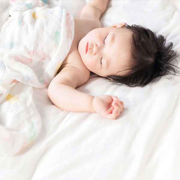 Rèn bé tự ngủ EASY: Con ngủ ngon, ba mẹ thảnh thơi