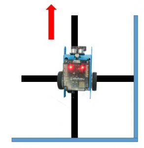 Robot giải mê cung: Đi thẳng khi không gặp tường mê cung