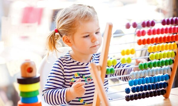 Vật liệu để làm bàn toán Soroban là gì?