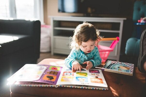 Dạy bé học chữ cái bằng sử dụng hình ảnh