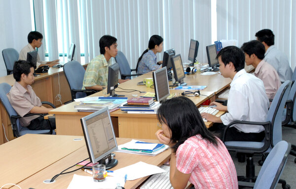Viết code là gì? Những kỹ năng người học cần có
