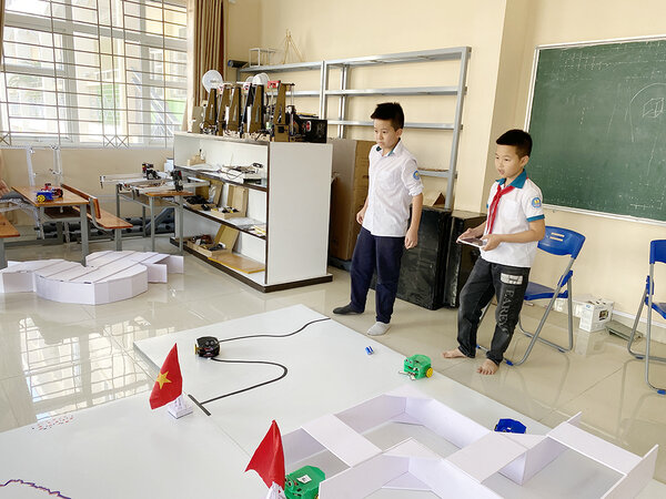 Dạy học STEM là gì? Quy trình thiết kế kỹ thuật trong dạy học STEM là gì?
