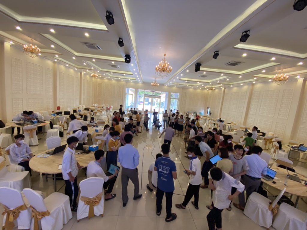 Tập huấn STEM về Robotics tại Tứ Kỳ - Hải Dương 2022 