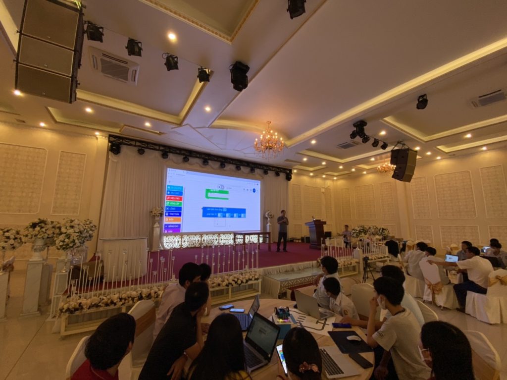 Tập huấn STEM về Robotics tại Tứ Kỳ - Hải Dương 2022 