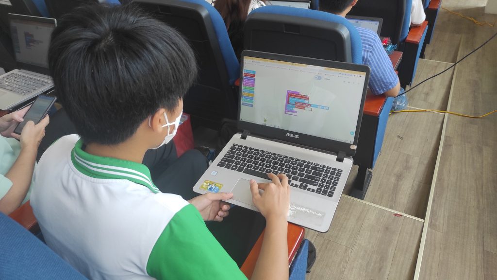 Tập huấn STEM tại Lào Cai