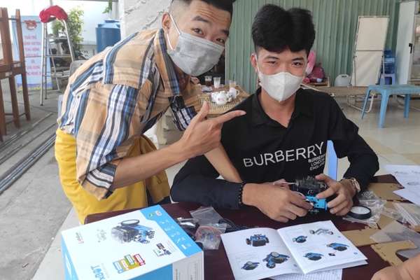 Dạy học STEM THCS theo nhóm