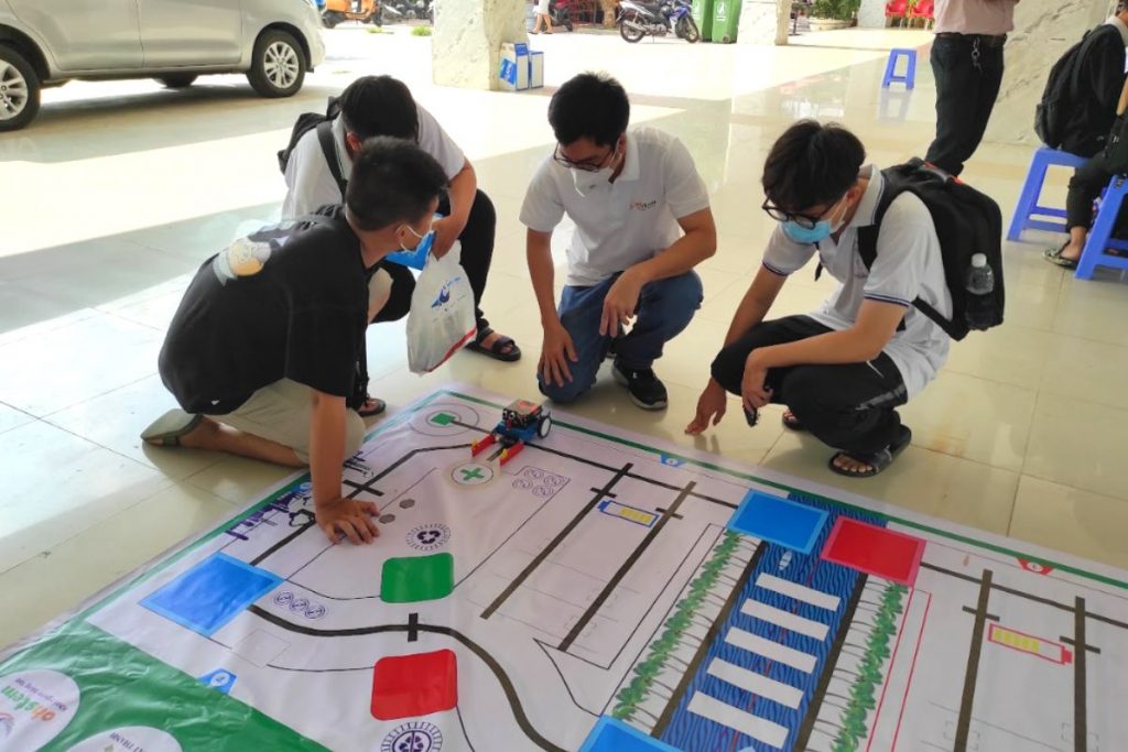 Kỹ năng học được khi lập trình Robotics