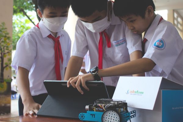 Lợi ích khi tìm hiểu khóa học Robotics là gì?